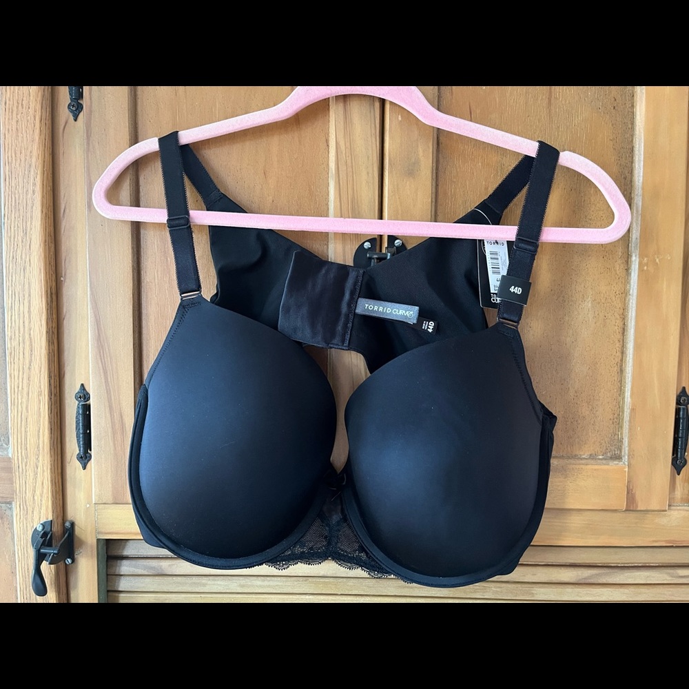Torrid Push-Up T-Shirt Bra with 360 degree Back Smoothing